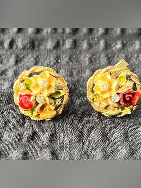 Vintage 60s Floral Enamel Gold-Tone Cufflinks with Crystals by My Fair Lady